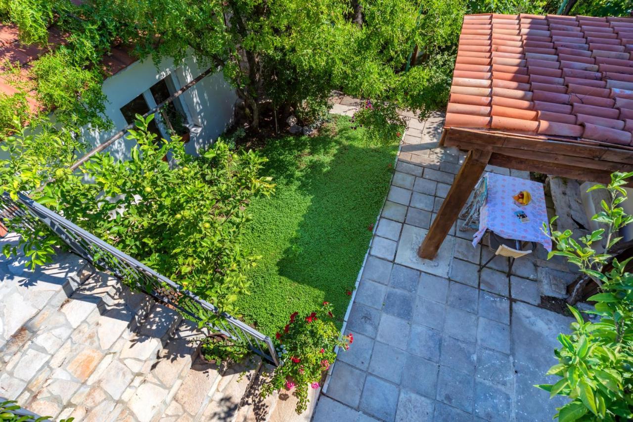Apartment Magazini Petrovac Екстер'єр фото