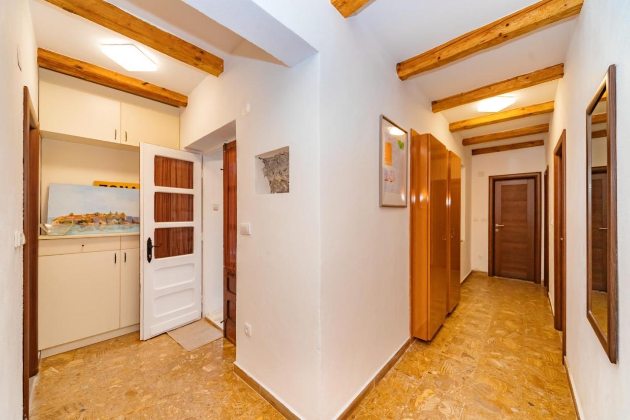 Apartment Magazini Petrovac Екстер'єр фото